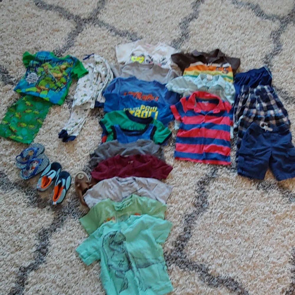 Boys 4t summer bundle/ lot, shoes size 9